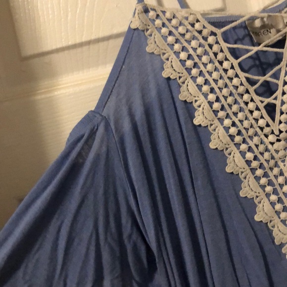 Blue & white off the shoulder shirt. Work once. - Picture 3 of 3